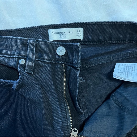 Abercrombie mom jeans - Picture 3 of 4